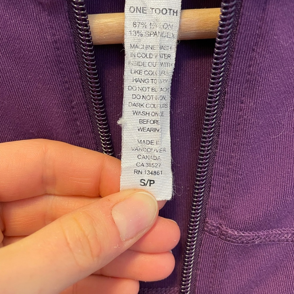 One Tooth Active Jacket - Picture 3 of 4